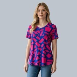 ❤️ 3/$15 LuLaRoe Classic T Shirt New With Tags Red & Blue